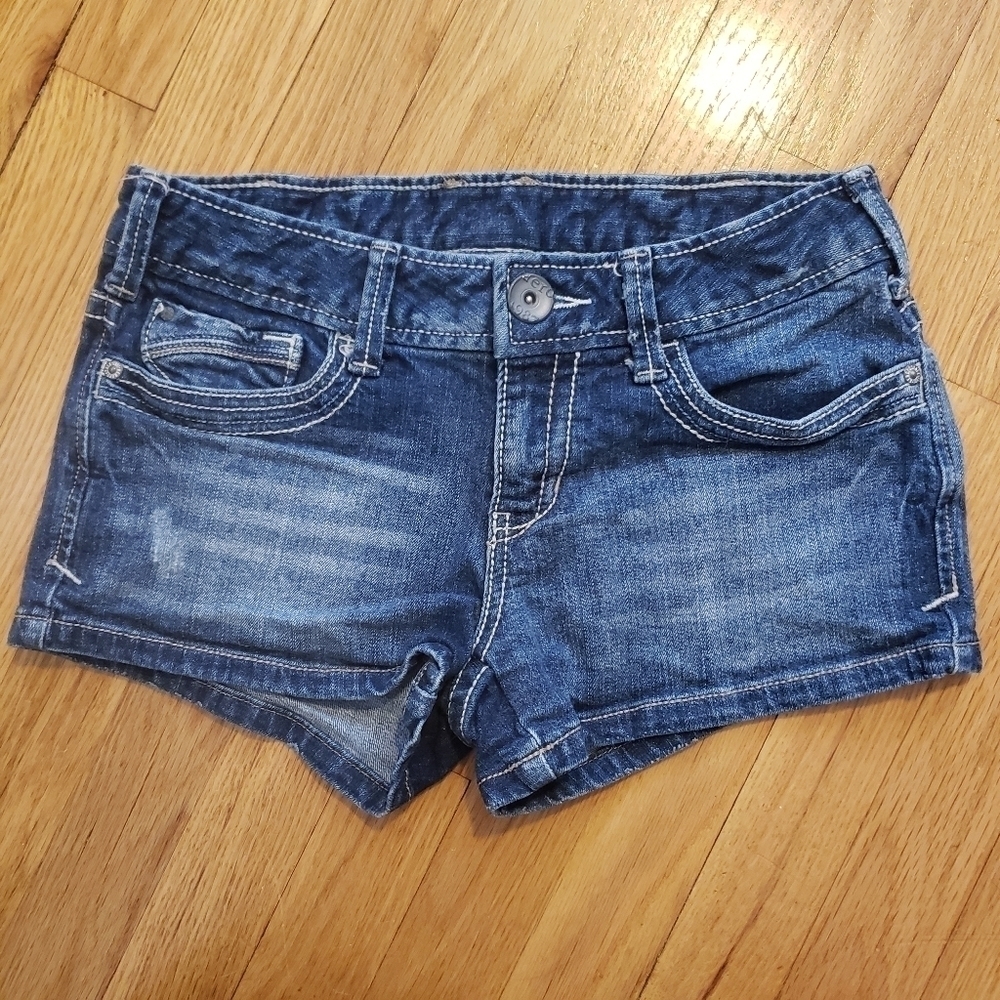 AERO Denim Blue Jean Shorts Size 5/6 Booty Sexy Distressed Medium Wash Casual